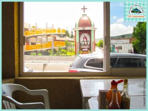 El Caminante: Frente al Santito